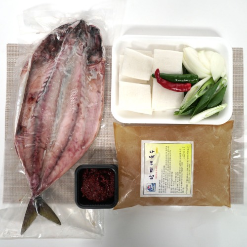 참고등어 생선찌개 밀키트 1세트(3~4인용) 야채,육수,양념 포함